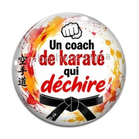 Cabochon Verre - un coach de karaté qui déchire