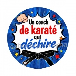 un coach de karaté qui déchire