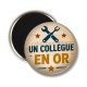 Magnet's - cabochon collègue en or- verre ou résine