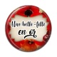 Cabochon Résine - une belle fille en or