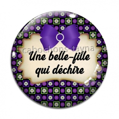 Cabochon Verre - une belle fille qui déchire