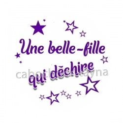 une belle fille qui déchire