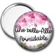 Miroir de poche - une belle fille formidable