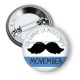 Badge - on garde la moustache