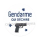 gendarme qui déchire