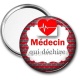 Miroir de poche - médecin qui déchire