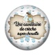 Cabochon Résine - une auxiliaire de crèche super chouette