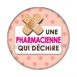 une pharmacienne qui déchire