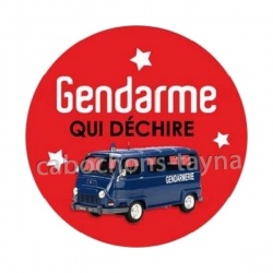gendarme qui déchire