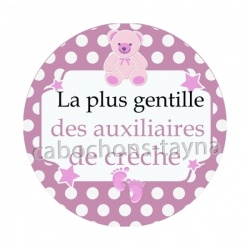 la plus gentilles des auxiliaires de crèche