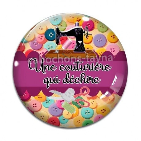 Cabochon Verre - une couturière qui déchire