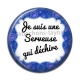 Cabochon Résine - je suis une serveuse qui déchire