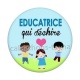  éducatrice qui déchire