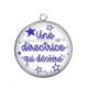 Pendentif Cabochon Argent - une directrice qui déchire