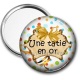 Miroir de poche - une tatie en or