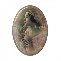 femme année 30- cabochon ovale résine ou verre