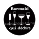 barmaid qui déchire