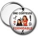 Miroir de poche - une coiffeuse formidable
