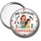Miroir de poche - une coiffeuse formidable