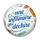 Cabochon Verre - une infirmière qui déchire