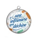 Pendentif Cabochon Argent - une infirmière qui déchire