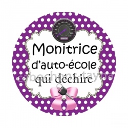  monitrice d'auto école qui déchire