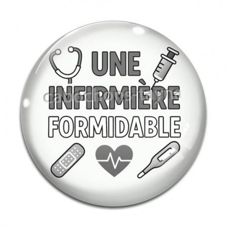 Cabochon Verre - je suis une infirmière qui déchire
