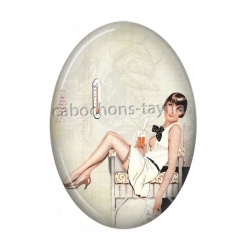 cabochon femme ovale verre ou résine