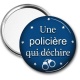 Miroir de poche - une policière qui déchire