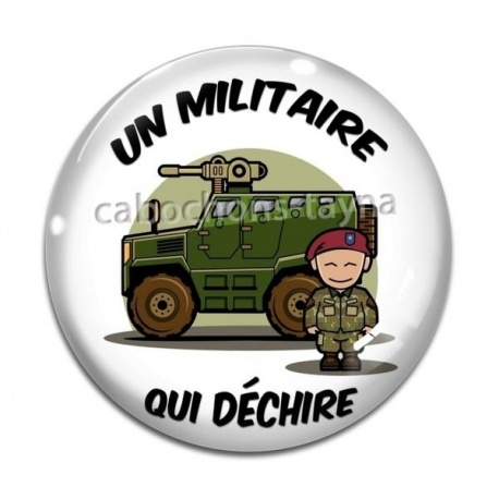 Cabochon Verre - un militaire qui déchire