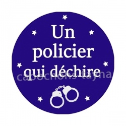 un policier qui déchire