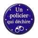 Cabochon Résine - un policier qui déchire