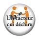 Cabochon Résine - un facteur qui déchire