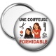 Miroir de poche - une coiffeuse formidable