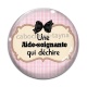 Cabochon Verre - une aide soignante qui déchire