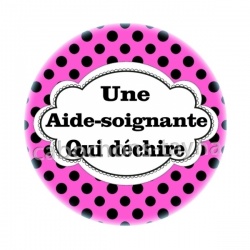 une aide soignante qui déchire