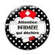 Cabochon Verre - attention infirmière qui déchire