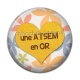Cabochon Résine - une atsem en or