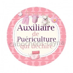 auxiliaire de puériculture qui déchire