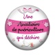 Cabochon Résine - une auxiliaire de puériculture qui déchire