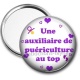 Miroir de poche - une auxiliaire de puériculture au top