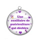 Pendentif Cabochon Argent - une auxiliaire de puériculture qui déchire