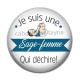 Cabochon Résine - sage femme qui déchire