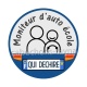 moniteur d'auto école qui déchire