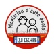 monitrice d'auto école qui déchire
