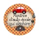 monitrice d'auto école qui déchire