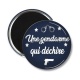 Magnet's - une gendarme qui déchire