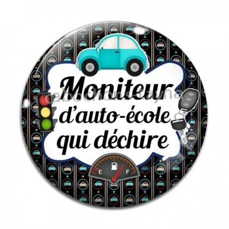 Cabochon Verre - moniteur d'auto école qui déchire