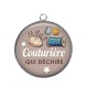 Pendentif Cabochon Argent - couturière qui déchire