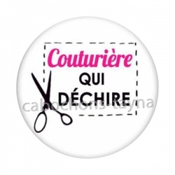 couturière qui déchire